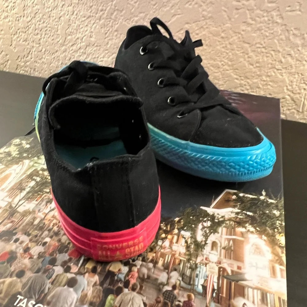 🌈👟 CONVERSE CHUCK TAYLOR ALL STAR RAINBOW PRIDE SNEAKER